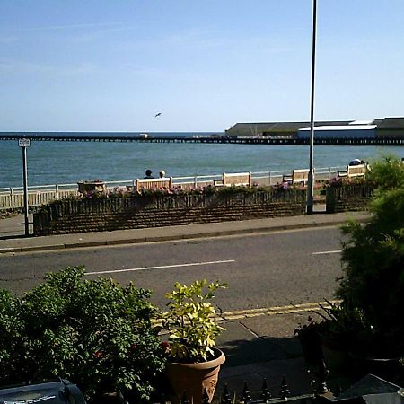 Regency House Walton-on-the-Naze Exterior foto